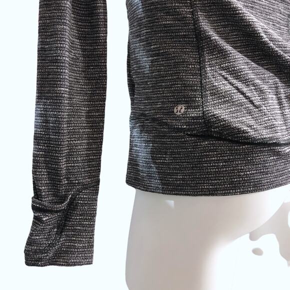 Lululemon Think Fast Pullover 1/4 Zip Gray Black Running Top Womens 6 - Picture 9 of 9